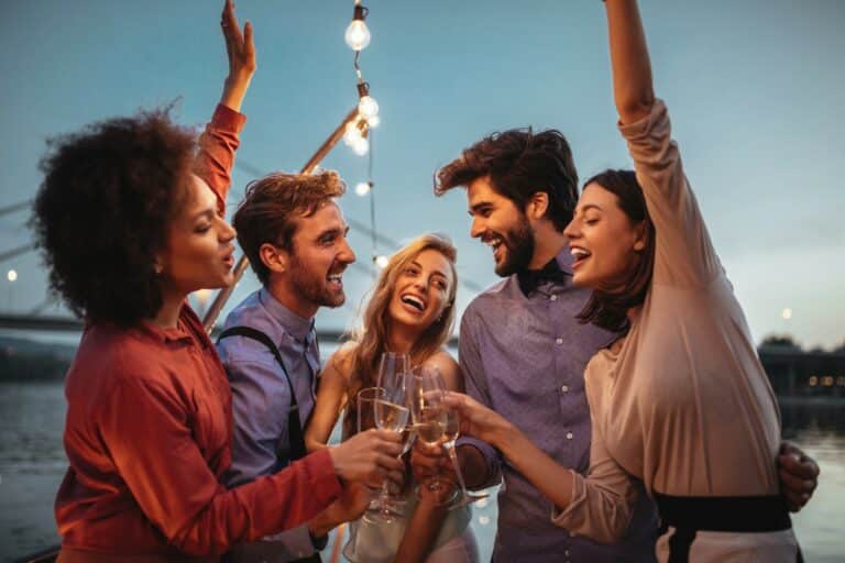 Read more about the article Planning the Perfect Celebration at Sea