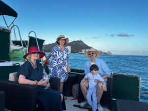 Affordable and intimate cruise along Oahu’s coast
